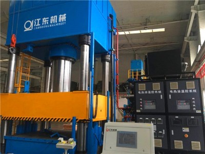 沒有模溫機怎么給模具加熱，神奇操作看「歐能機械」